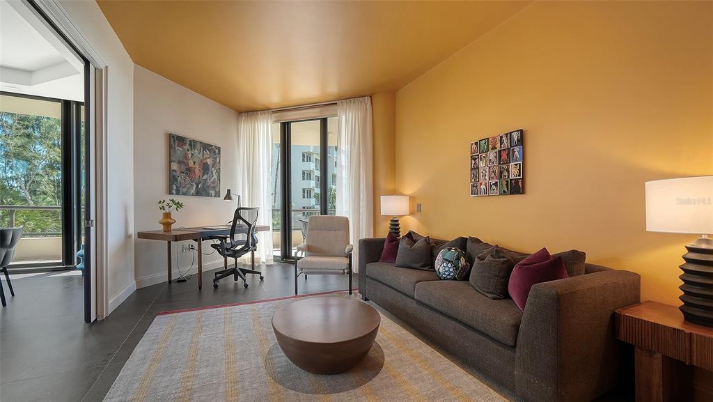 Longboat Key, Florida, 34228, United States, 3 Bedrooms Bedrooms, ,3 BathroomsBathrooms,Residential,For Sale,1989594