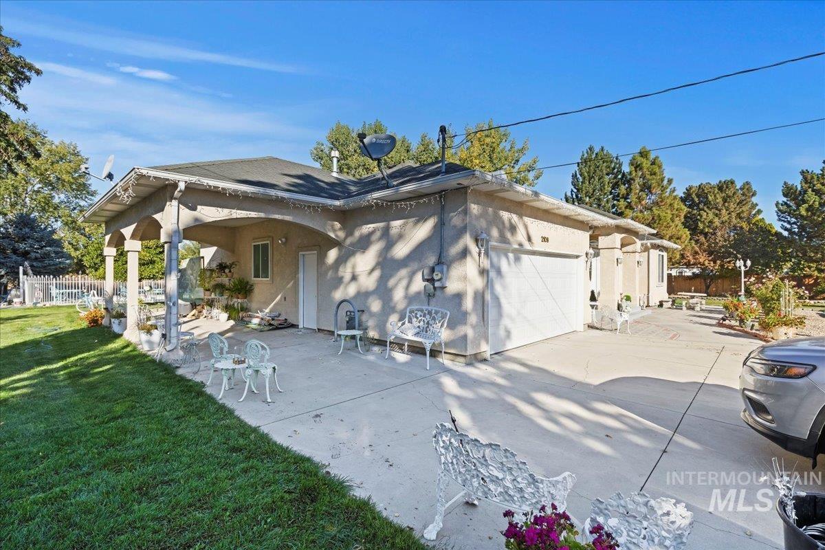 Nampa, Idaho, 83686-8635, United States, 4 Bedrooms Bedrooms, ,4 BathroomsBathrooms,Residential,For Sale,1907739