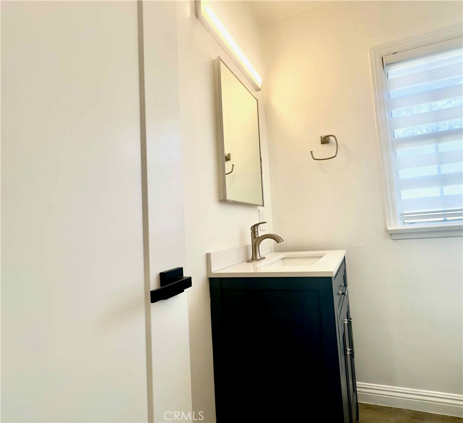 Downey, California, 90241, United States, 3 Bedrooms Bedrooms, ,2 BathroomsBathrooms,Residential,For Sale,1915568