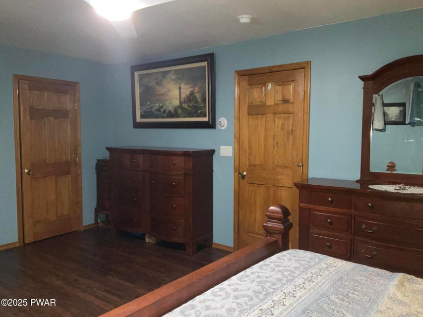 Milford, Pennsylvania, 18337, United States, 3 Bedrooms Bedrooms, ,3 BathroomsBathrooms,Residential,For Sale,1981276