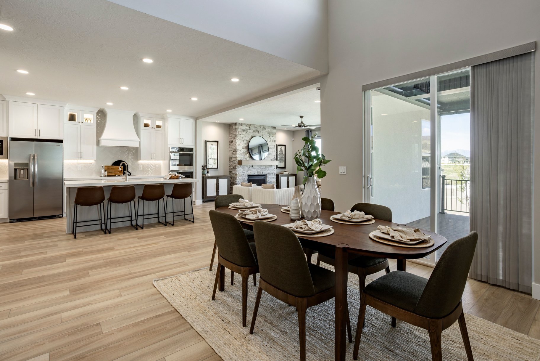  Practically Brand New Home in Highland, with Stunning Mountain Views - 物件實景