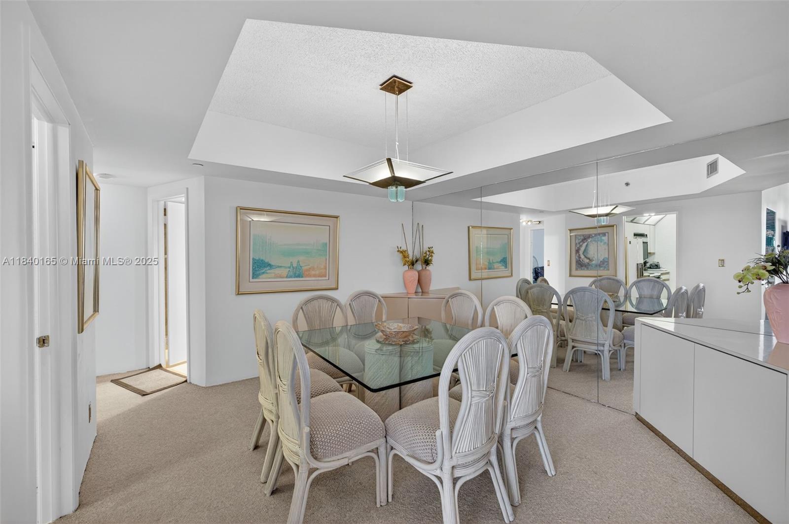 Aventura, Florida, 33180, United States, 2 Bedrooms Bedrooms, ,2 BathroomsBathrooms,Residential,For Sale,1897536