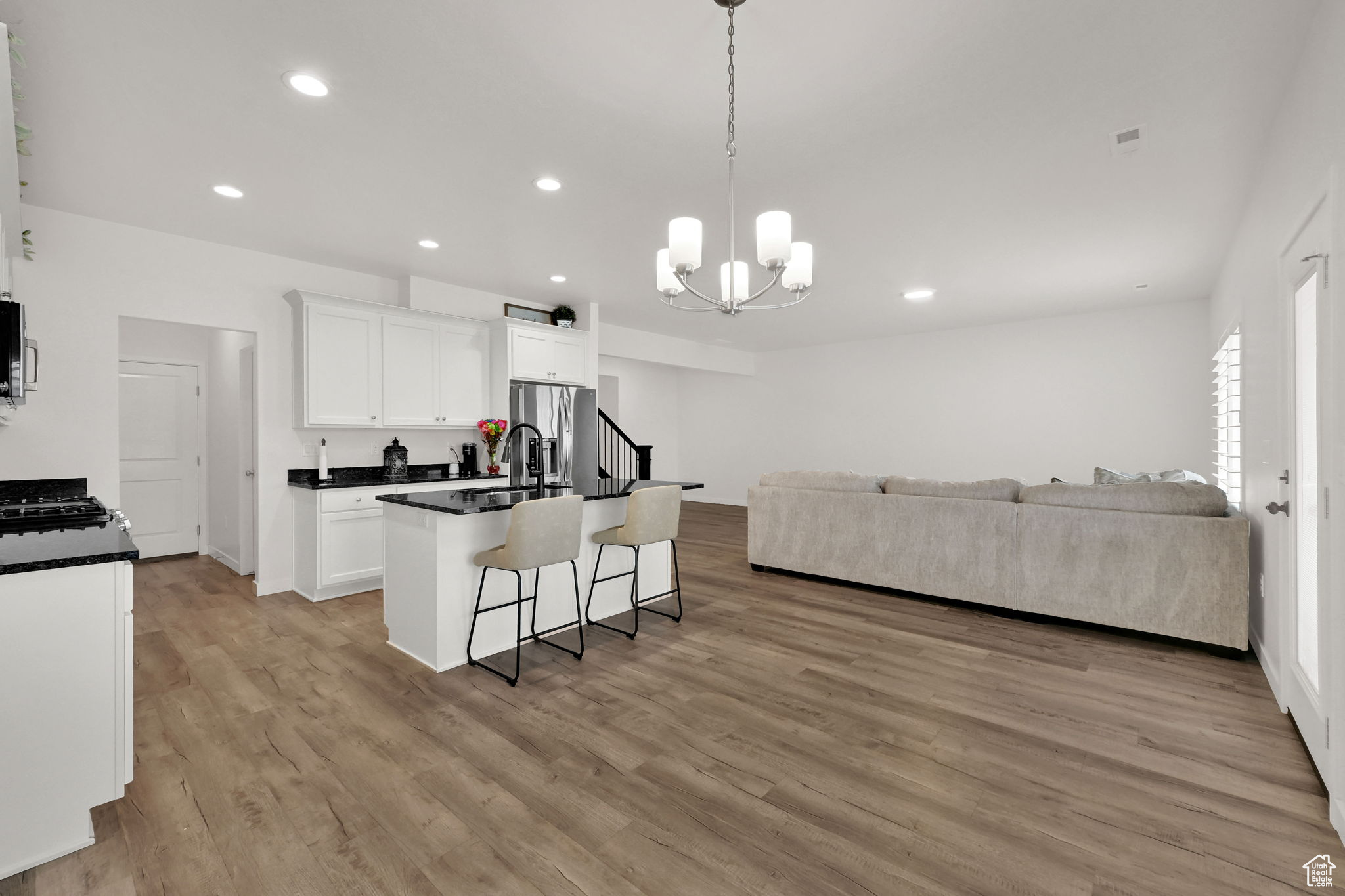 West Haven, Utah, 84401, United States, 3 Bedrooms Bedrooms, ,3 BathroomsBathrooms,Residential,For Sale,1956973