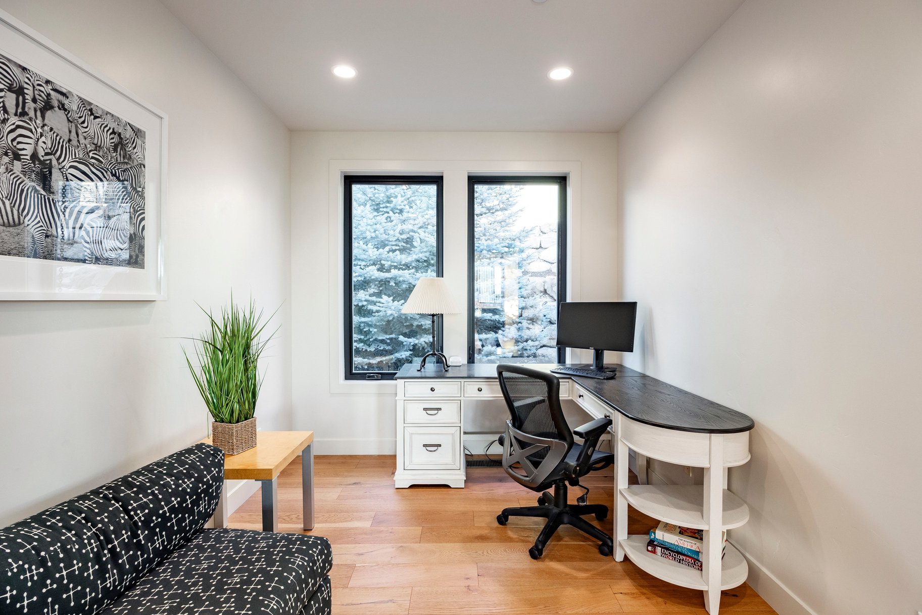  Custom-Home Quality Without the Custom-Home Wait - 物件實景