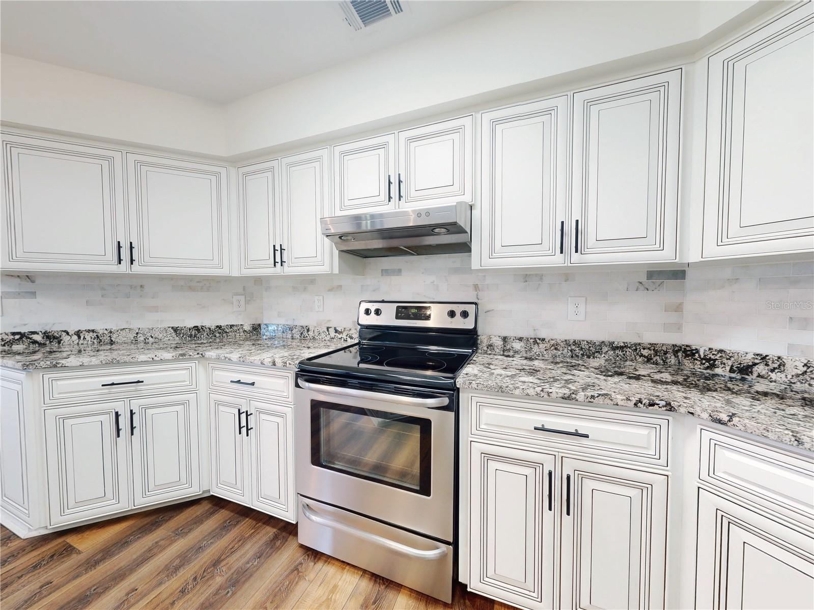 OCALA, Florida, 34482, United States, 3 Bedrooms Bedrooms, ,2 BathroomsBathrooms,Residential,For Sale,1766326