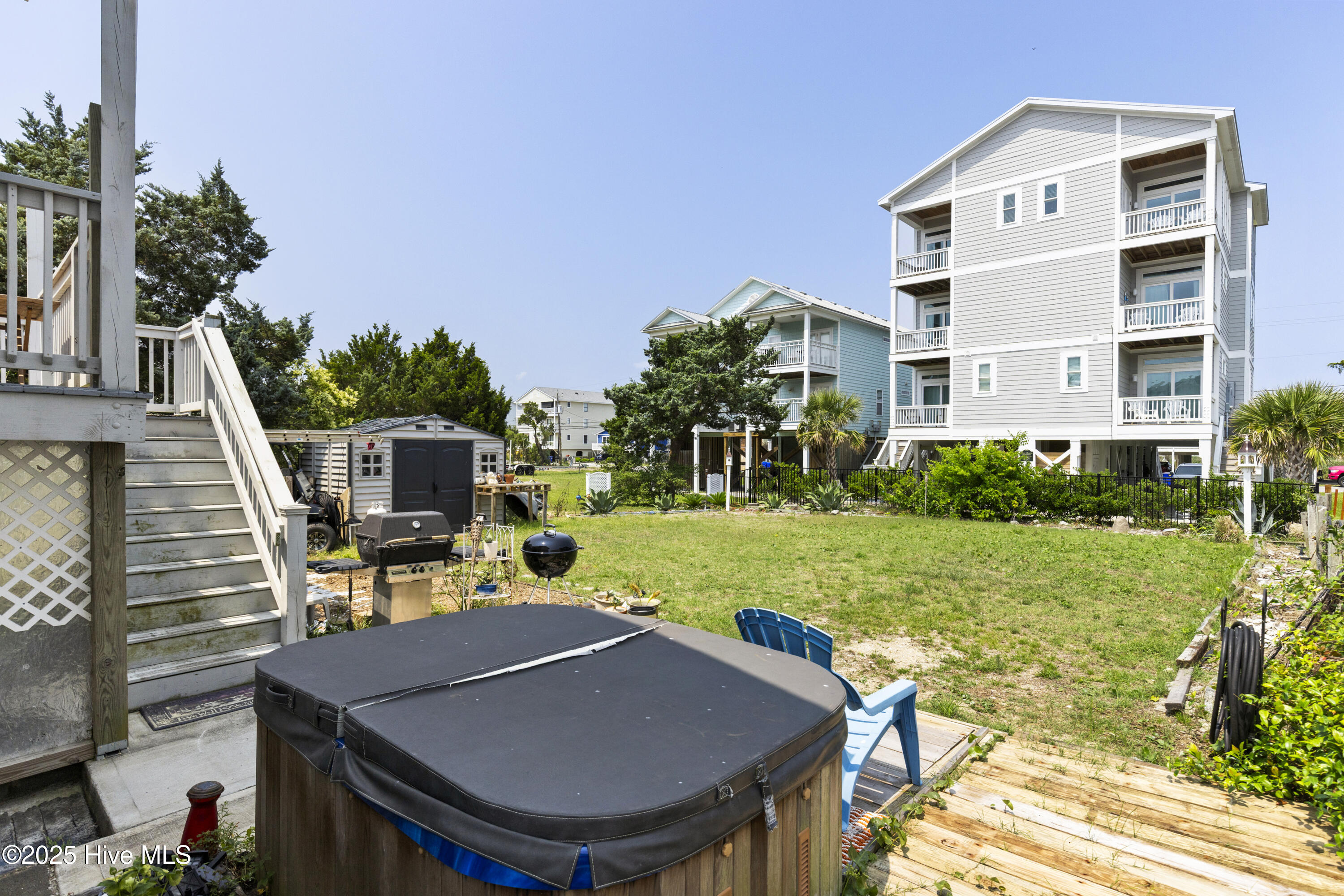 Carolina Beach, North Carolina, 28428, United States, 3 Bedrooms Bedrooms, ,2 BathroomsBathrooms,Residential,For Sale,1837504