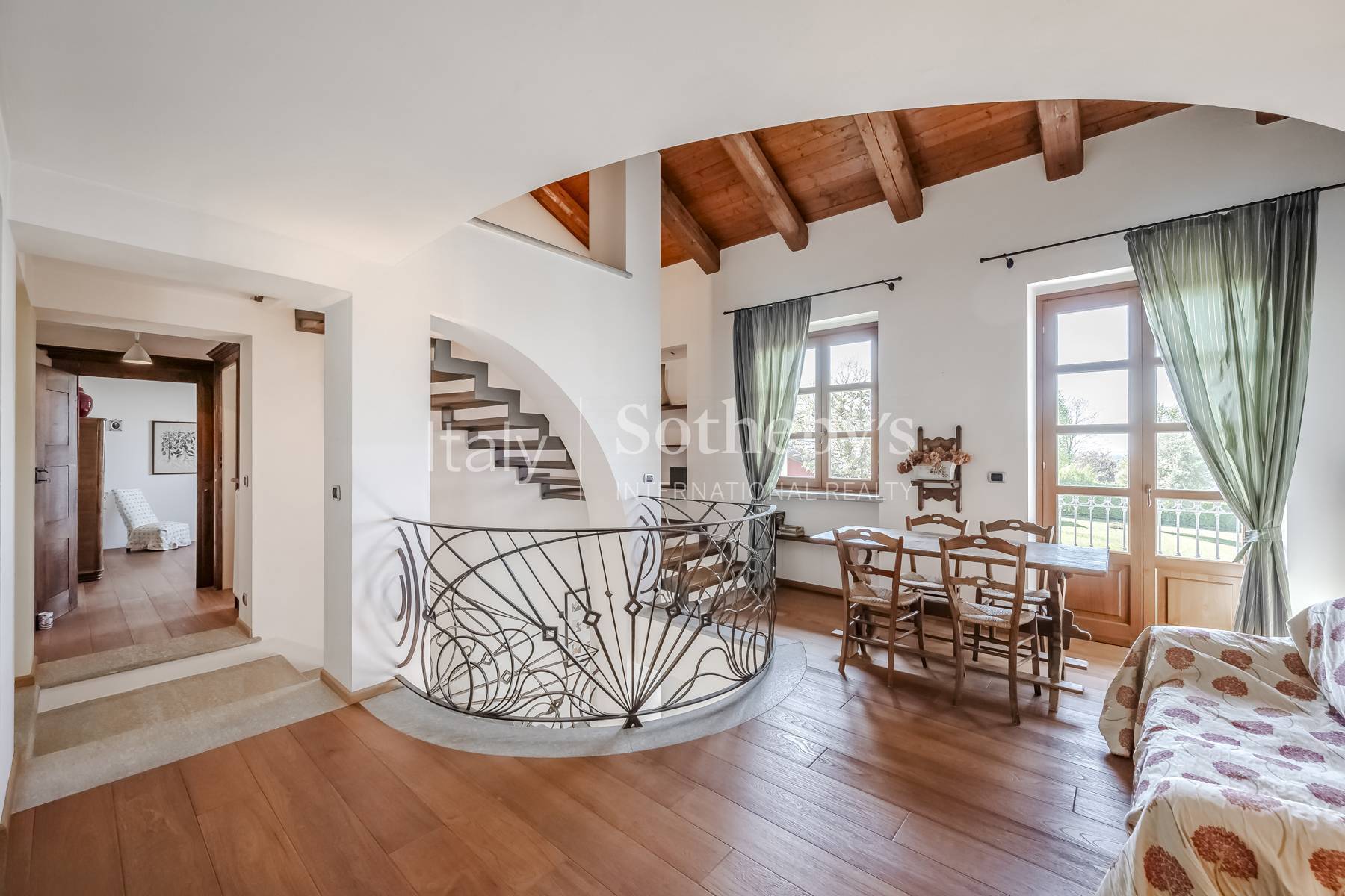  Elegant property with garden in the heart of the Roero - 物件實景