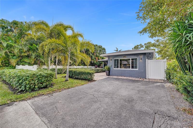 Oakland Park, Florida, 33334, United States, 4 Bedrooms Bedrooms, ,2 BathroomsBathrooms,Residential,For Sale,1934491