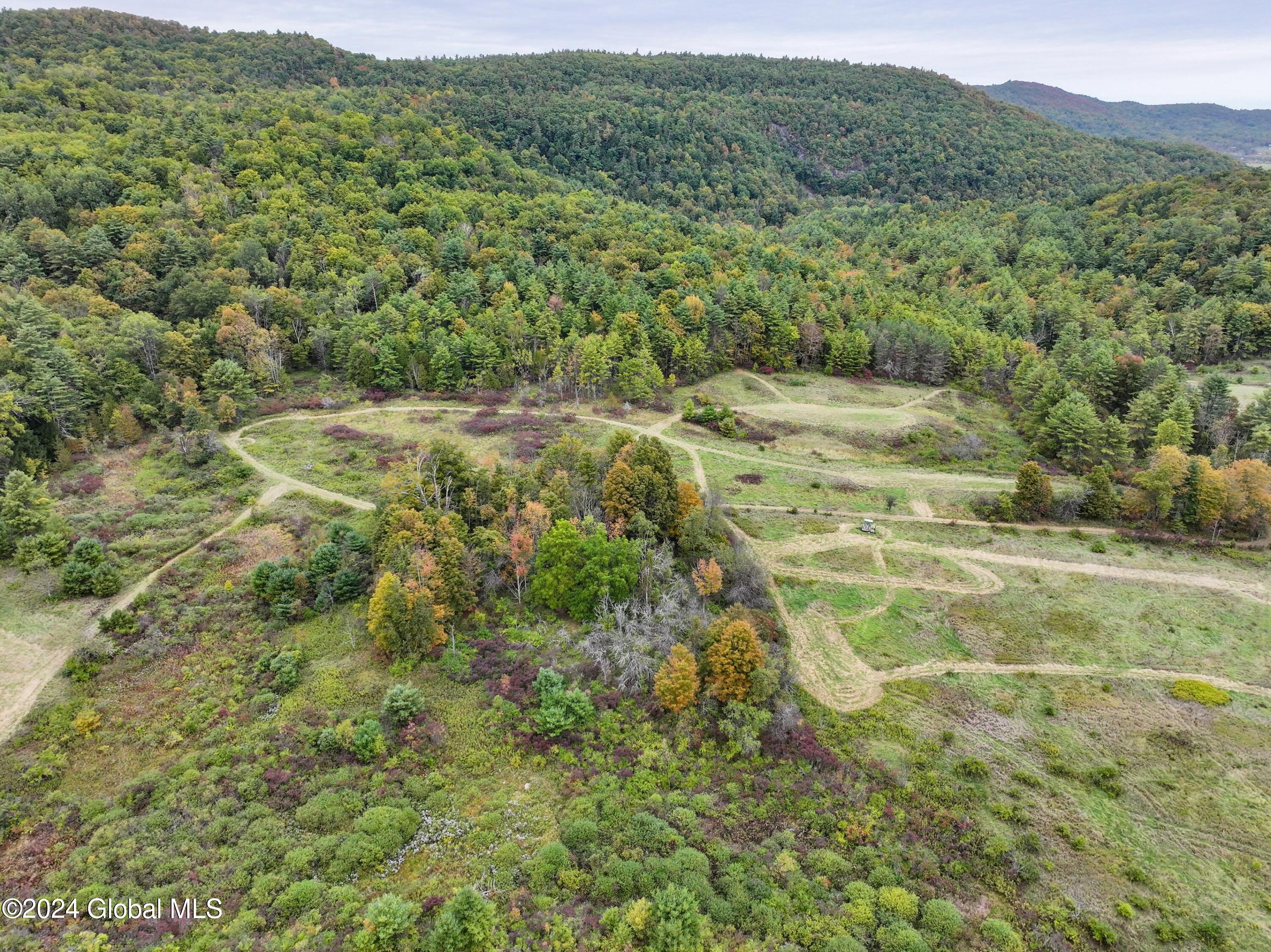 Putnam Station, New York, 12861, United States, 2 Bedrooms Bedrooms, ,2 BathroomsBathrooms,Residential,For Sale,1978709