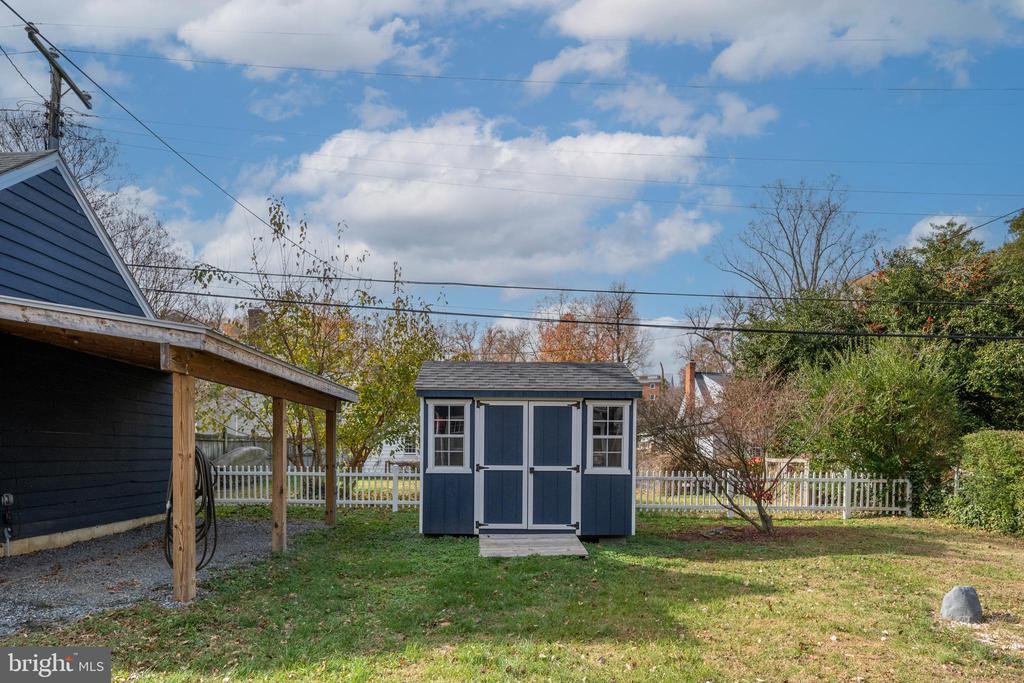 Fredericksburg, Virginia, 22401, United States, 3 Bedrooms Bedrooms, ,3 BathroomsBathrooms,Residential,For Sale,1993383