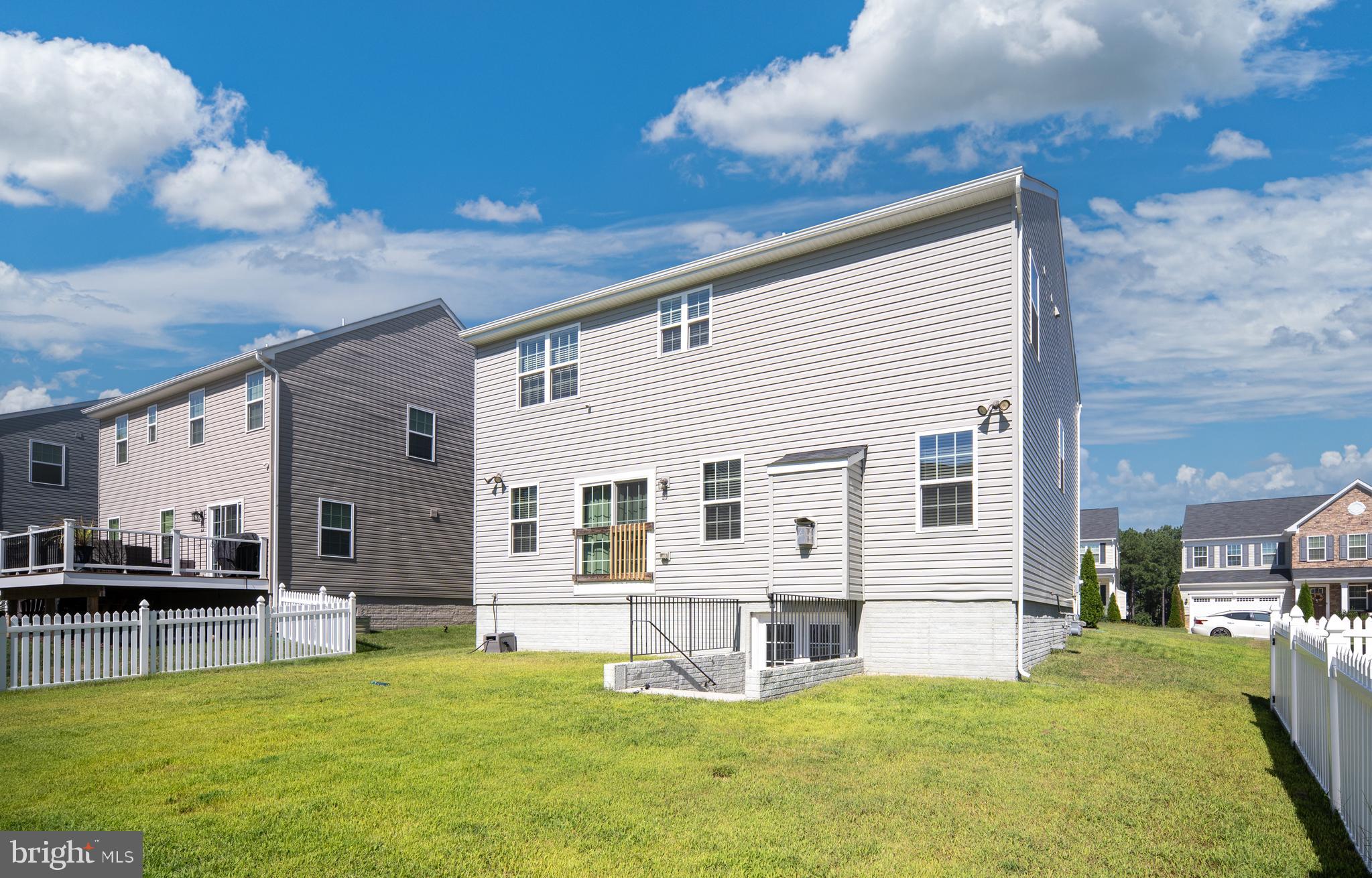 Fredericksburg, Virginia, 22407, United States, 4 Bedrooms Bedrooms, ,3 BathroomsBathrooms,Residential,For Sale,1996636