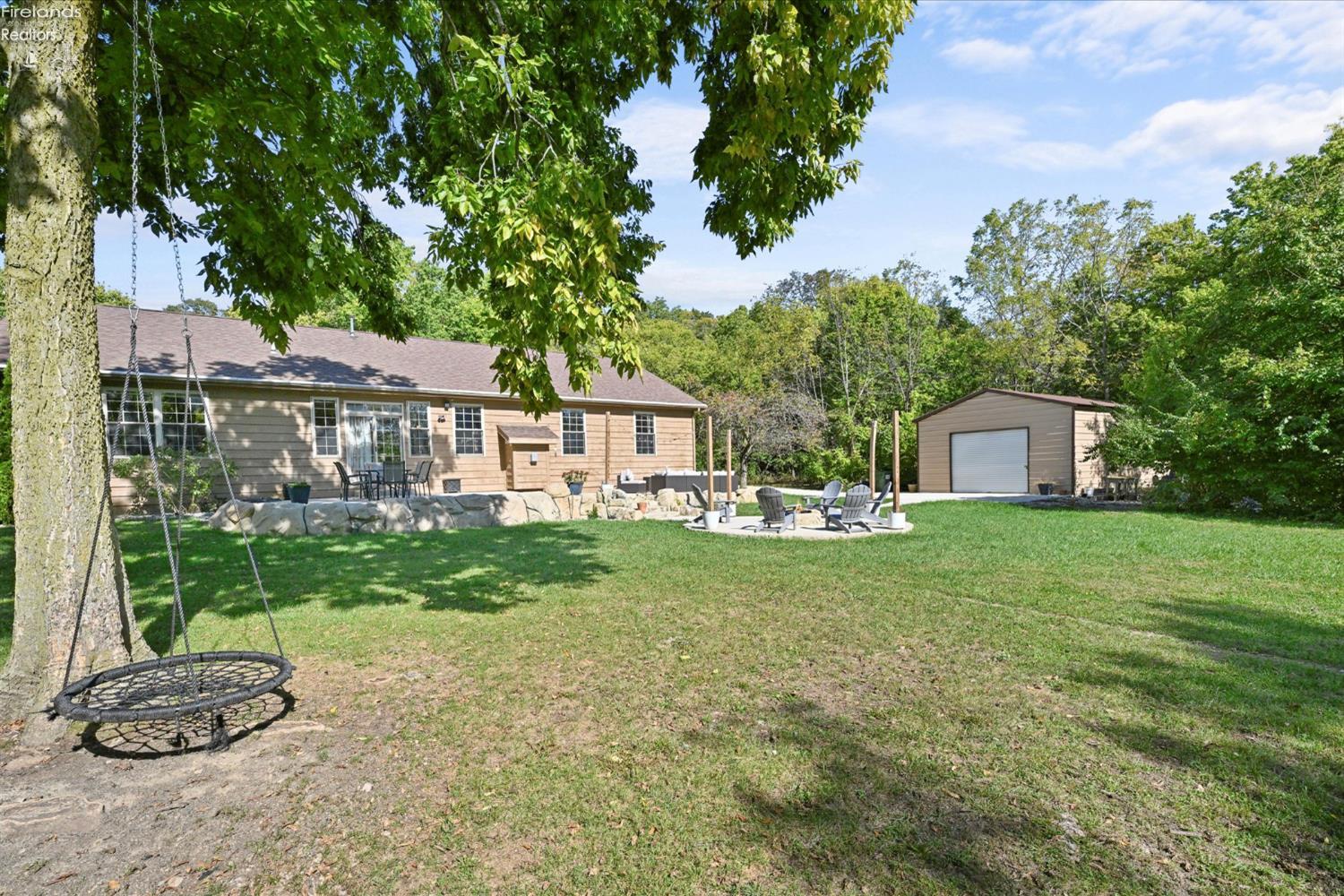 Port Clinton, Ohio, 43452, United States, 3 Bedrooms Bedrooms, ,3 BathroomsBathrooms,Residential,For Sale,1976751