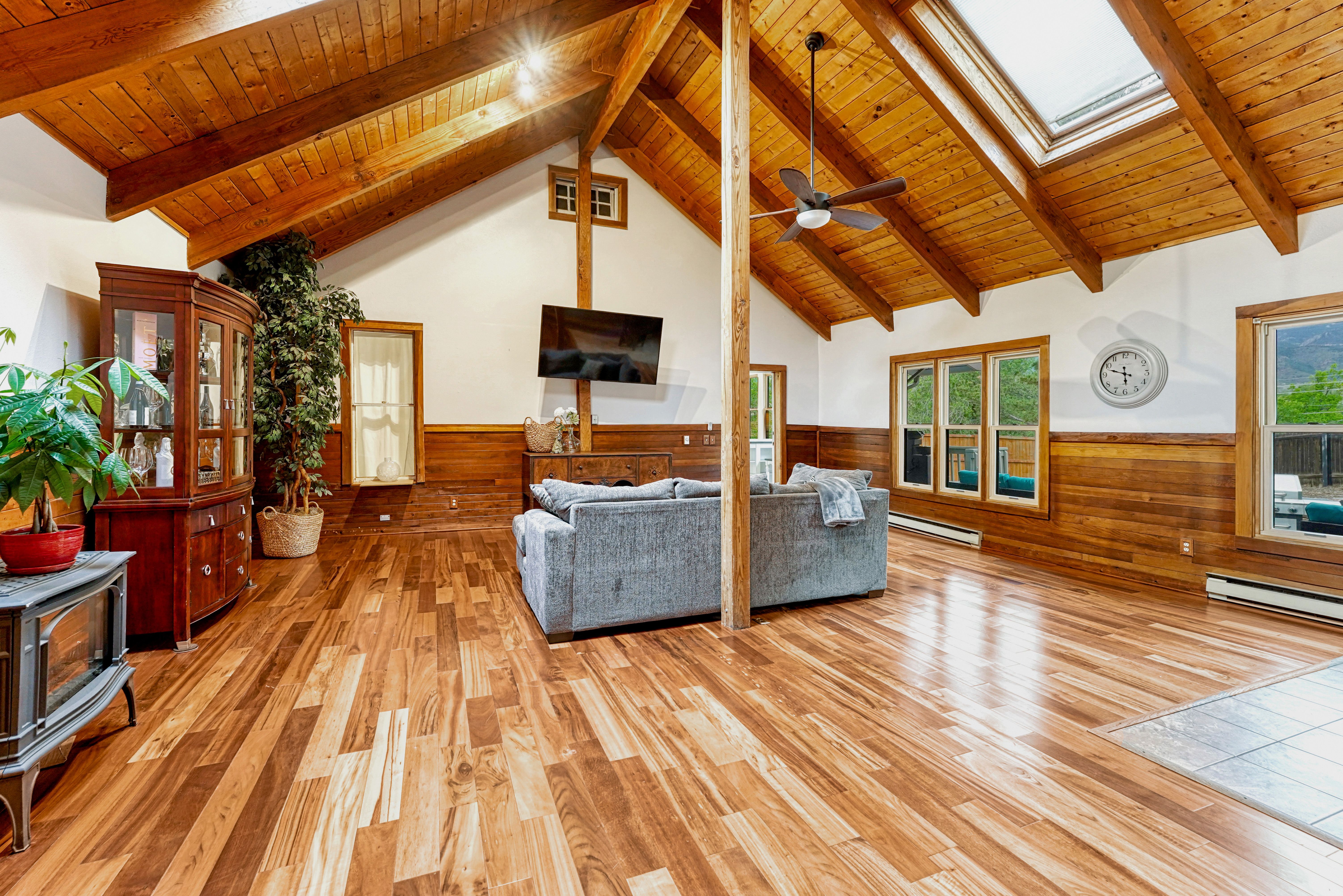  Phenomenal downtown Colorado Springs location with views of Pikes Peak - 物件實景