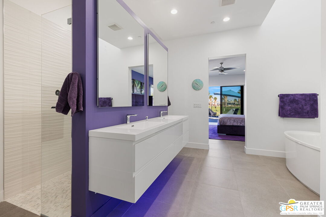 Palm Springs, California, 92262, United States, 3 Bedrooms Bedrooms, ,3 BathroomsBathrooms,Residential,For Sale,1903591