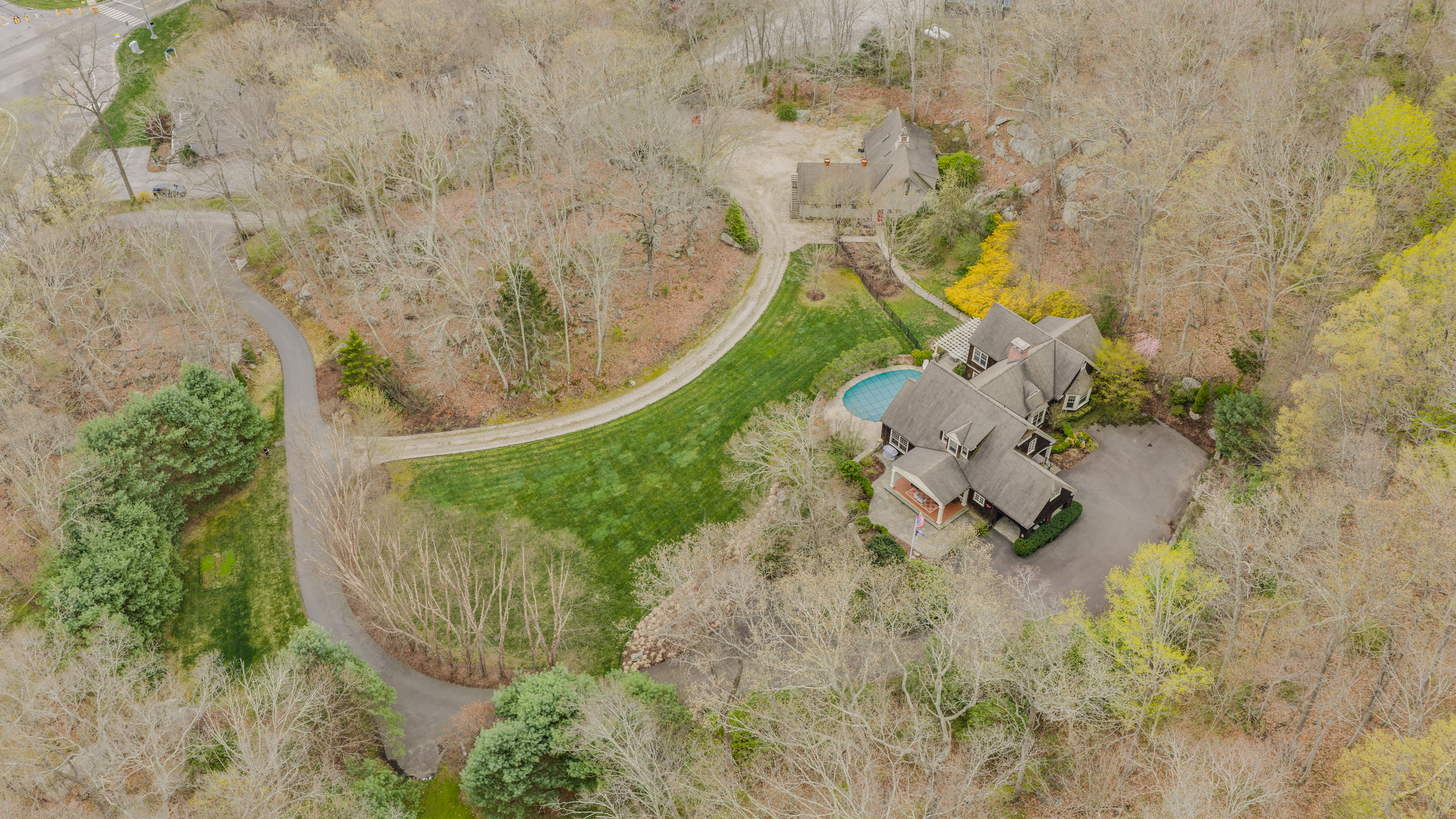  Amazing Custom Built Nantucket Style Cape on Sprawling Grounds - 物件實景