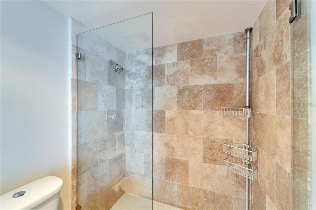 Tampa, Florida, 33629, United States, 2 Bedrooms Bedrooms, ,2 BathroomsBathrooms,Residential,For Sale,1993364