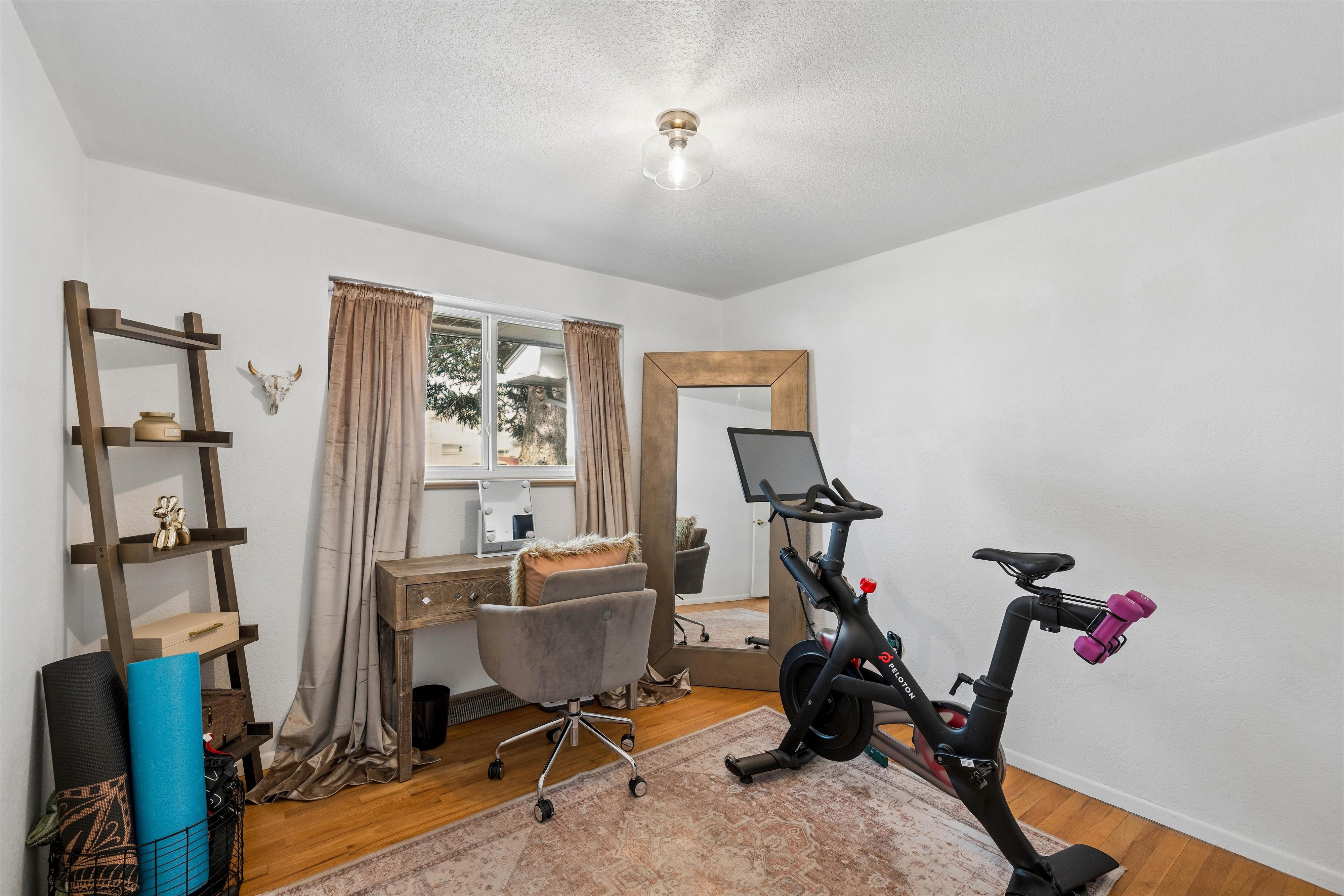  Welcome to 2900 South Jay Street - 物件實景