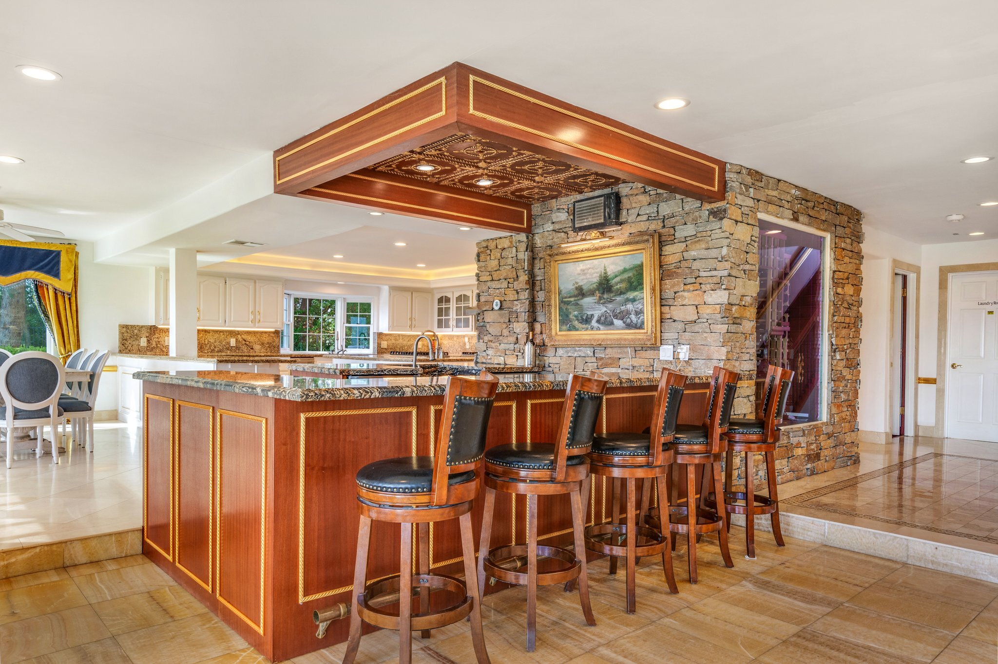  21128 Bellini Dr - 物件實景