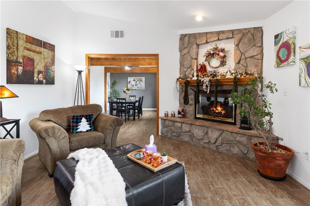 Fallbrook, California, 92028, United States, 5 Bedrooms Bedrooms, ,3 BathroomsBathrooms,Residential,For Sale,2003504