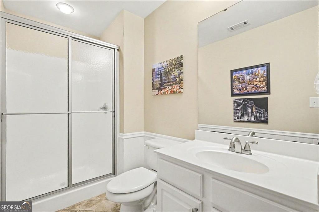 Buford, Georgia, 30519, United States, 5 Bedrooms Bedrooms, ,5 BathroomsBathrooms,Residential,For Sale,2044951