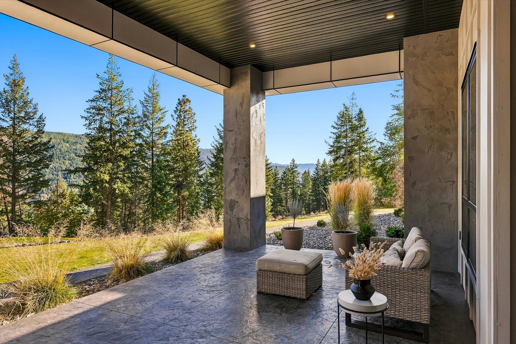  Gorgeous Custom Home - 物件實景