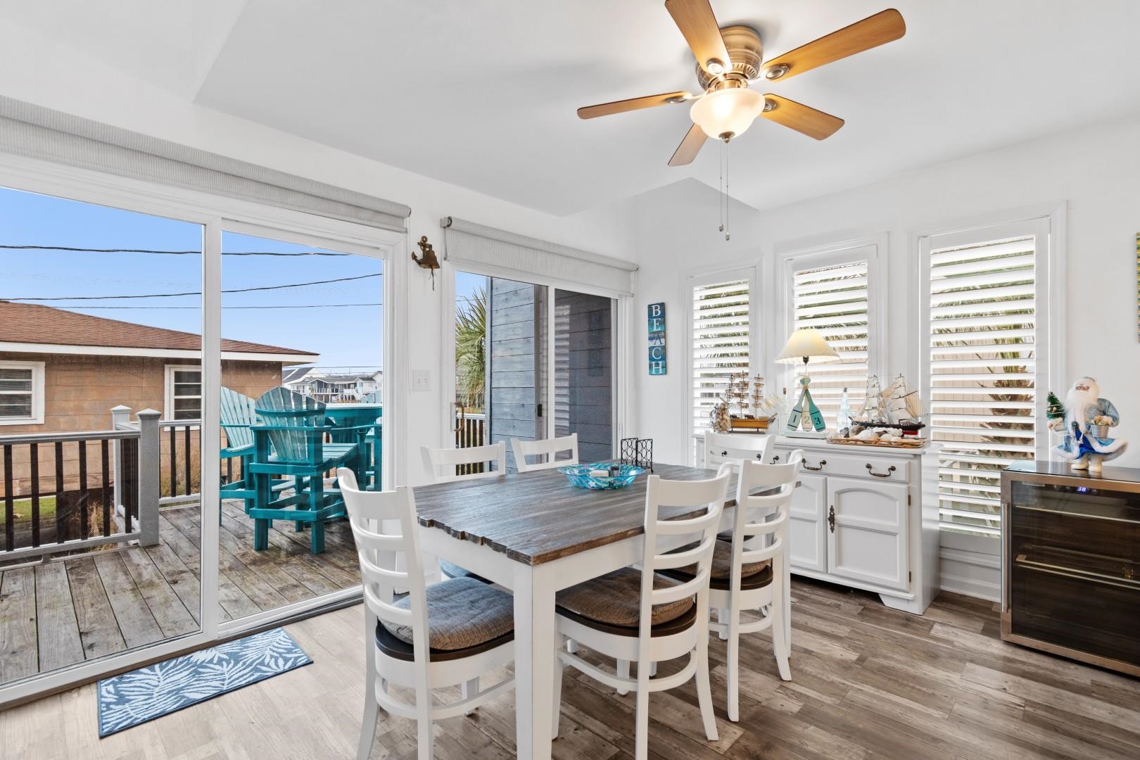 North Myrtle Beach, South Carolina, 29582, United States, 3 Bedrooms Bedrooms, ,2 BathroomsBathrooms,Residential,For Sale,2021186
