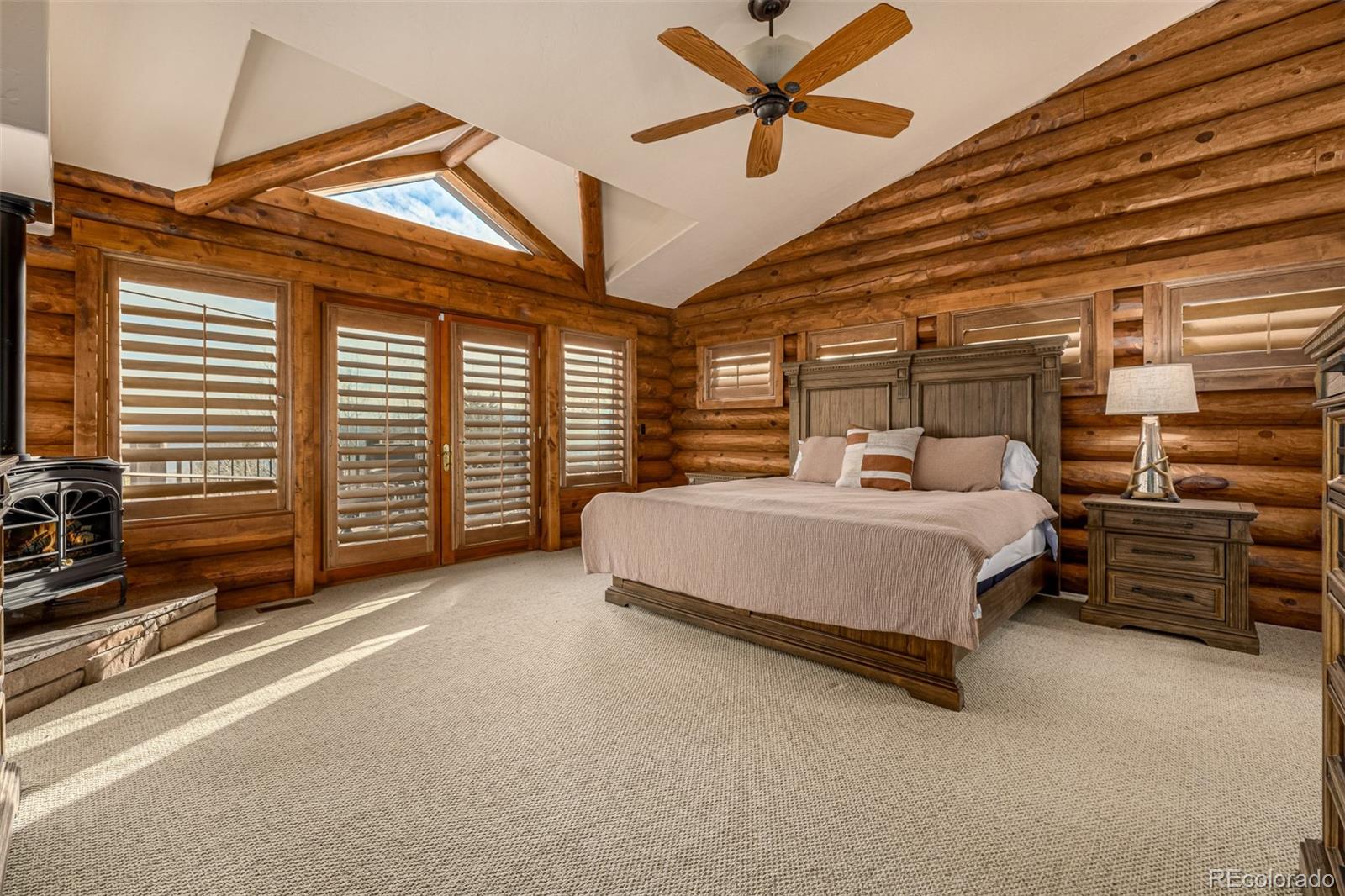 Golden, Colorado, 80403, United States, 5 Bedrooms Bedrooms, ,2 BathroomsBathrooms,Residential,For Sale,1974417