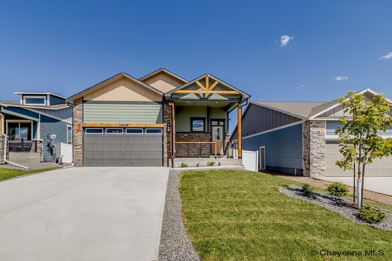 3938 Saddleback Ln, Cheyenne, Wyoming, 82007, United States, 2 Bedrooms Bedrooms, ,2 BathroomsBathrooms,Residential,For Sale,3938 Saddleback Ln,1659539