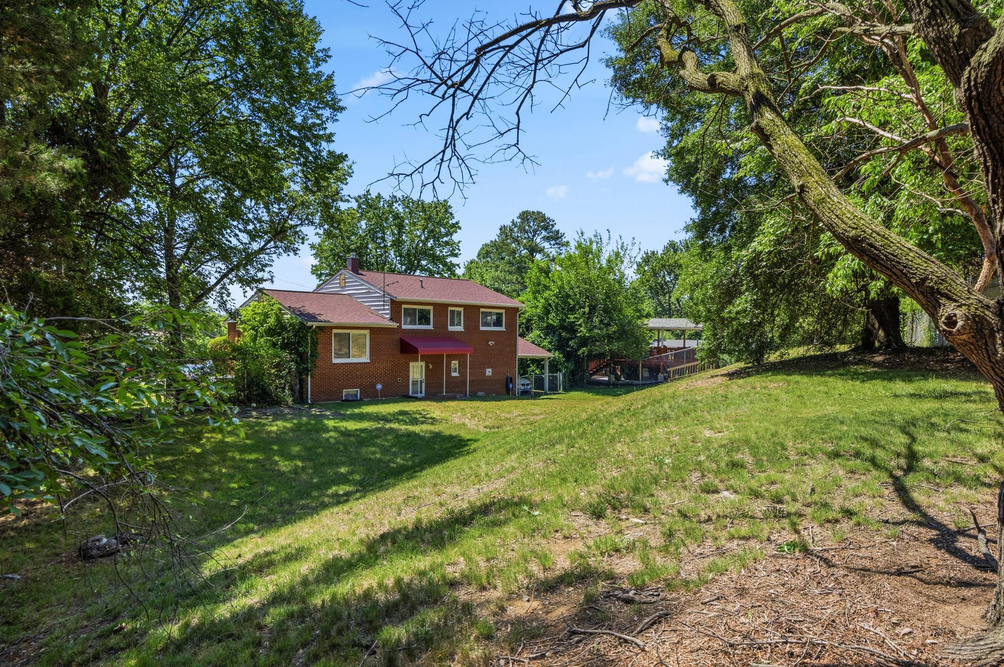  7201 Cloverdale Drive, Oxon Hill, MD, 20745 - 物件實景