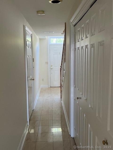 Bridgeport, Connecticut, 06605, United States, 2 Bedrooms Bedrooms, ,3 BathroomsBathrooms,Residential,For Sale,1903371