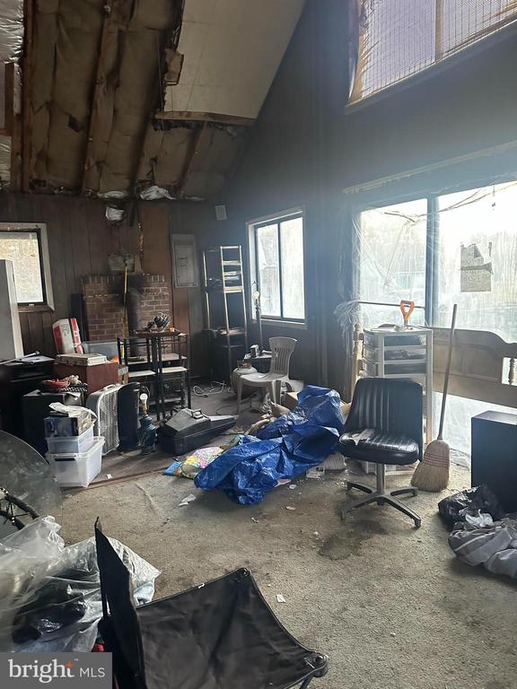 Broad Run, Virginia, 20137, United States, 3 Bedrooms Bedrooms, ,1 BathroomBathrooms,Residential,For Sale,1980432