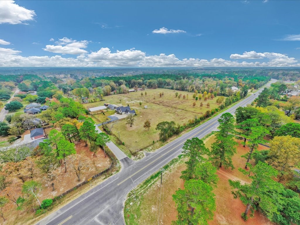 Lufkin, Texas, 75901, United States, 3 Bedrooms Bedrooms, ,2 BathroomsBathrooms,Residential,For Sale,1996440