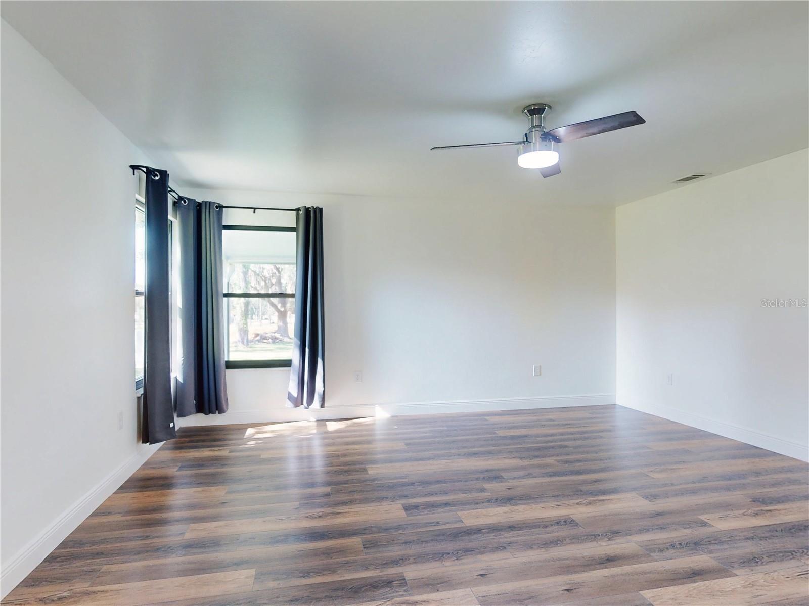 OCALA, Florida, 34482, United States, 3 Bedrooms Bedrooms, ,2 BathroomsBathrooms,Residential,For Sale,1766326