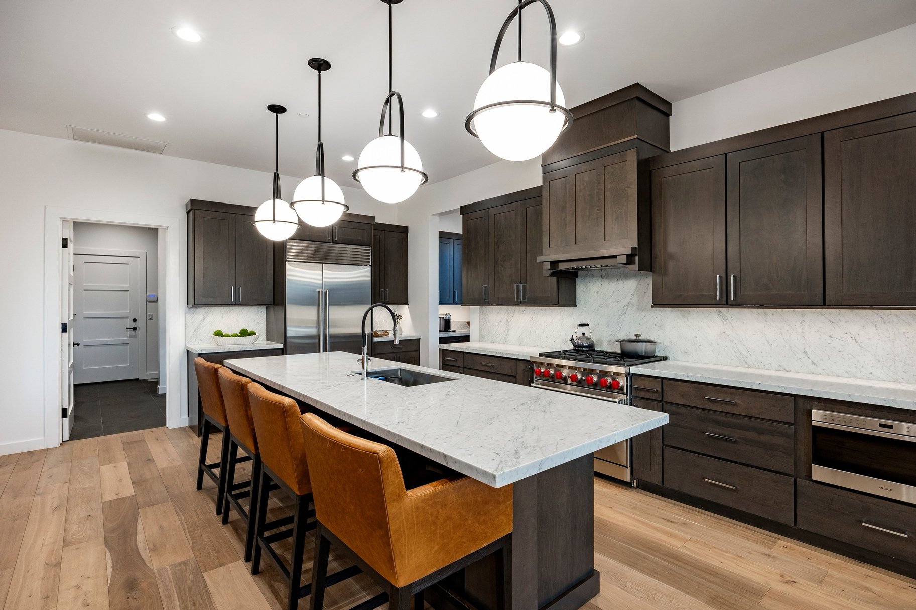  Modern Red Ledges home with Full Golf Membership Available - Fully Furnished - 物件實景