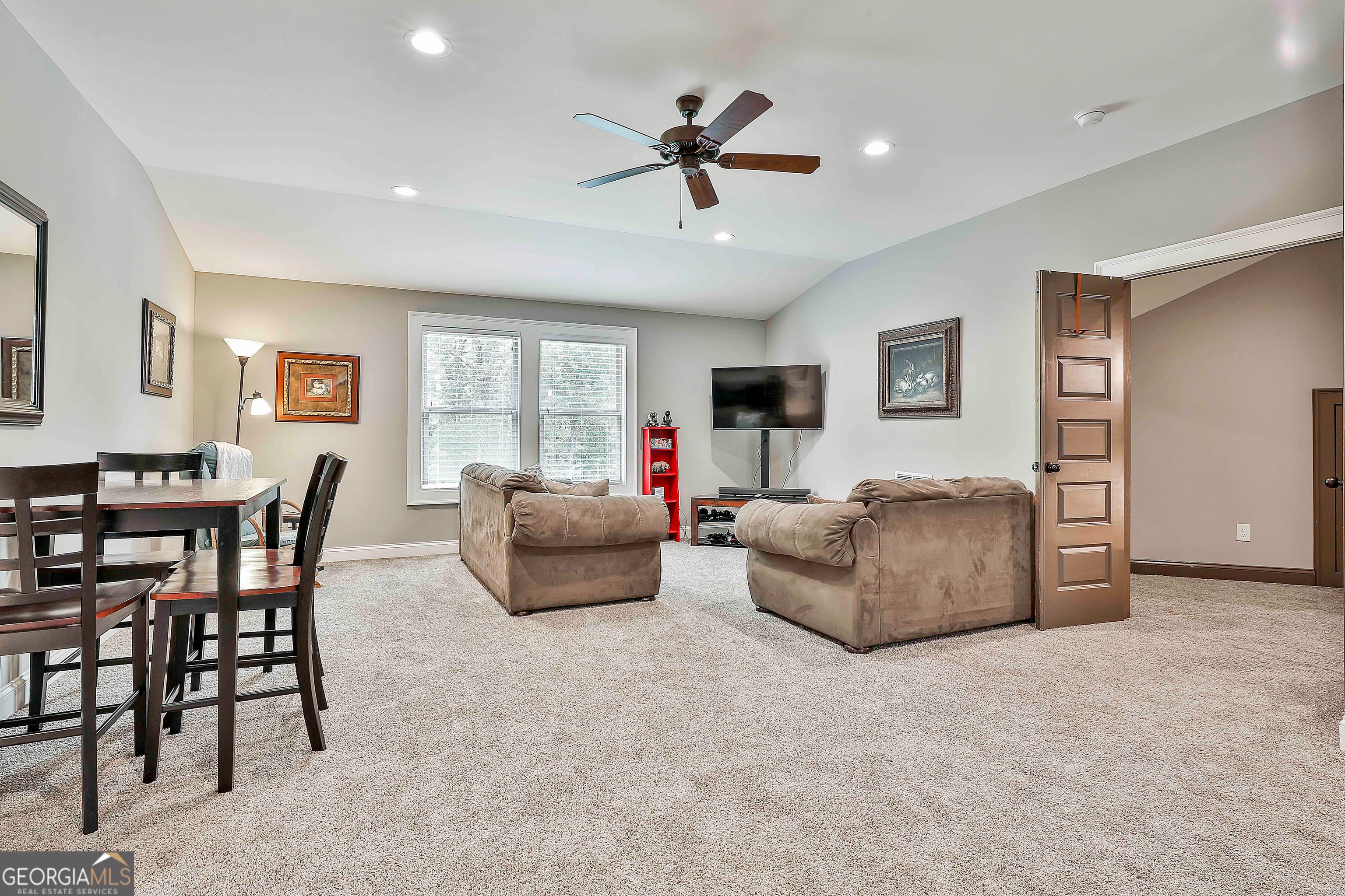 Dallas, Georgia, 30157, United States, 6 Bedrooms Bedrooms, ,6 BathroomsBathrooms,Residential,For Sale,1885039