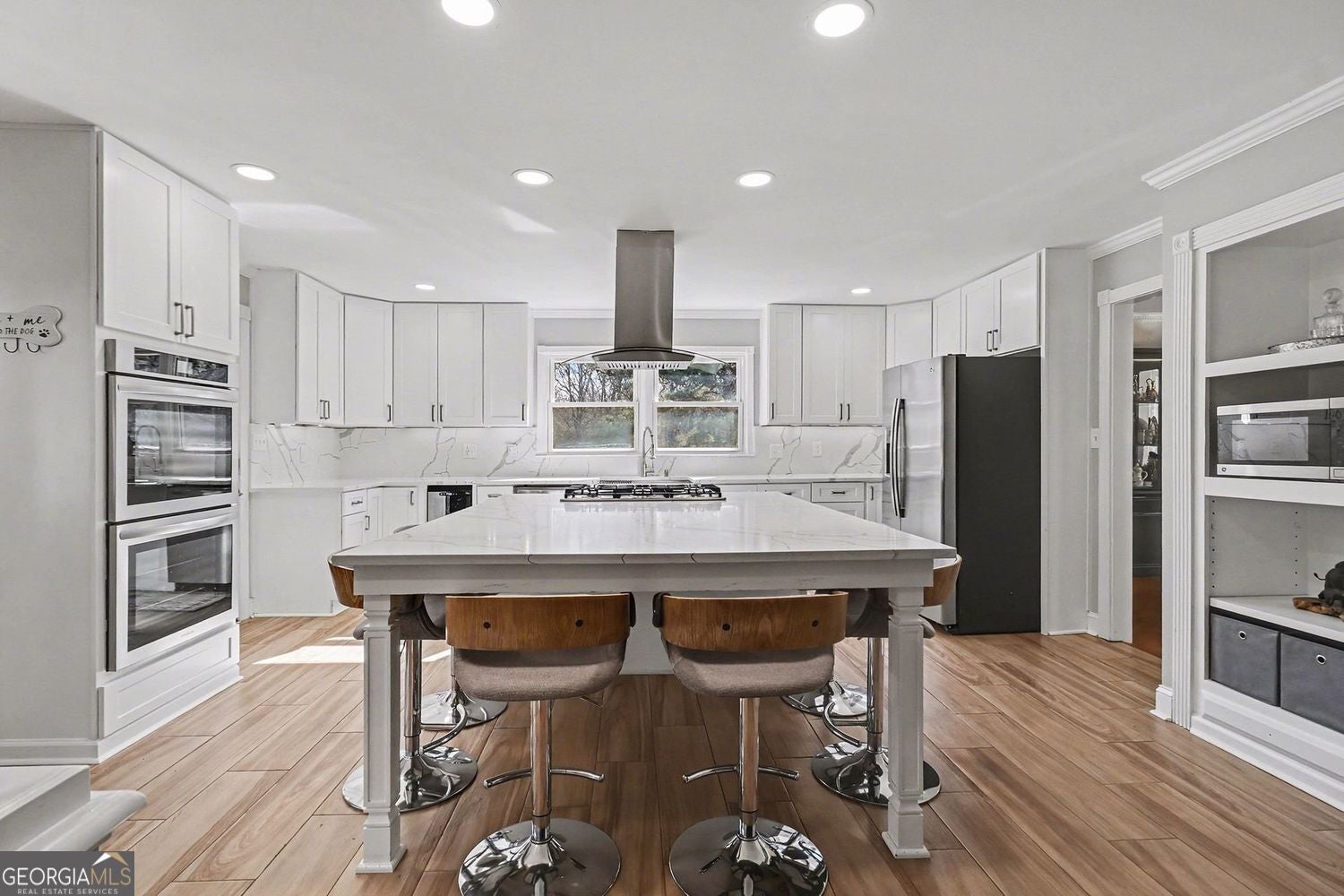 Fayetteville, Georgia, 30214, United States, 6 Bedrooms Bedrooms, ,6 BathroomsBathrooms,Residential,For Sale,2010124