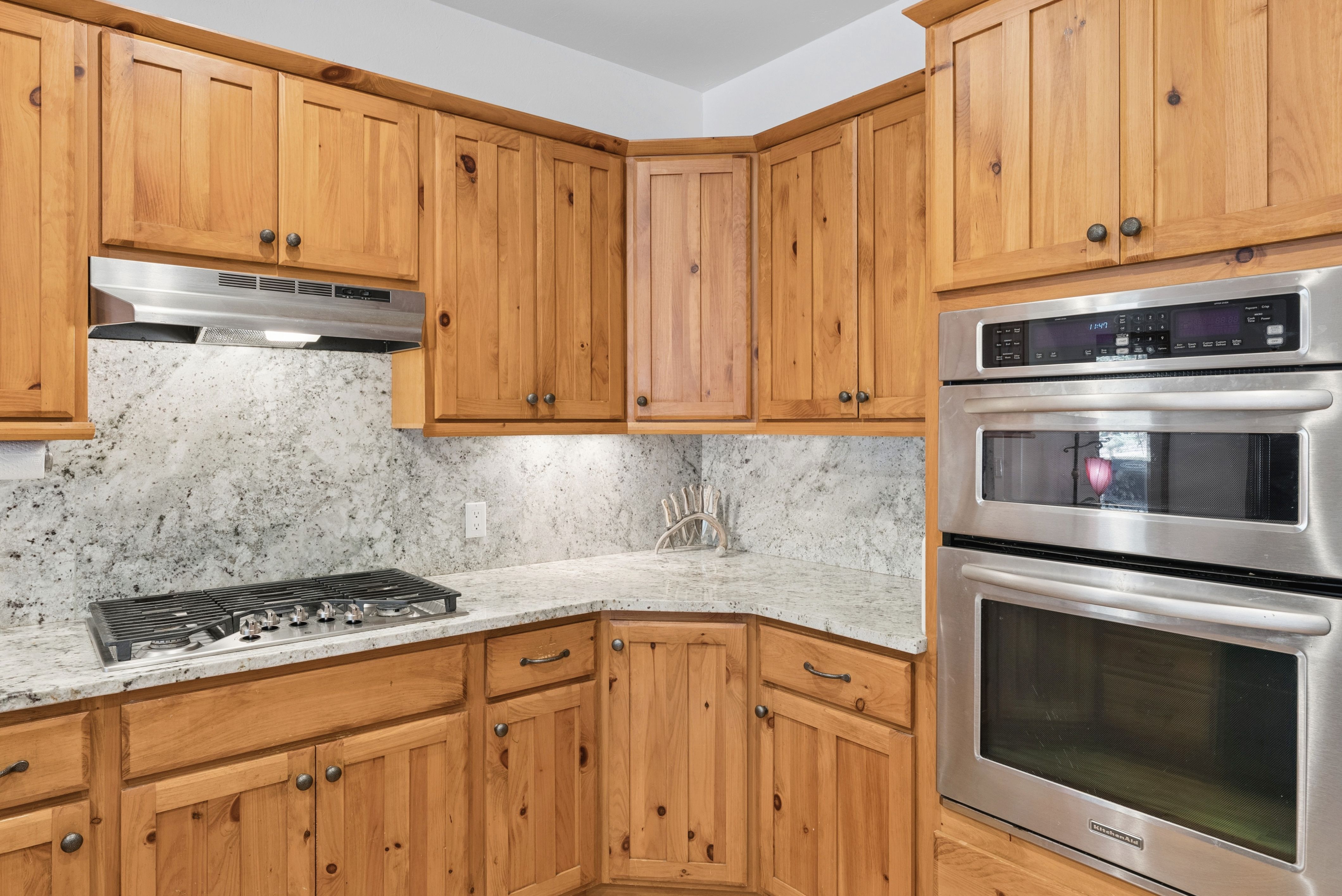  Comfort, Versatility & Evergreen Living - 物件實景