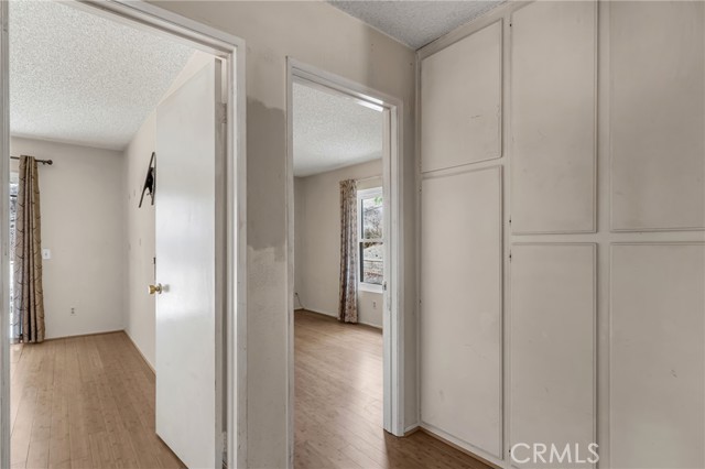 Canyon Country, California, 91387, United States, 2 Bedrooms Bedrooms, ,2 BathroomsBathrooms,Residential,For Sale,1979906