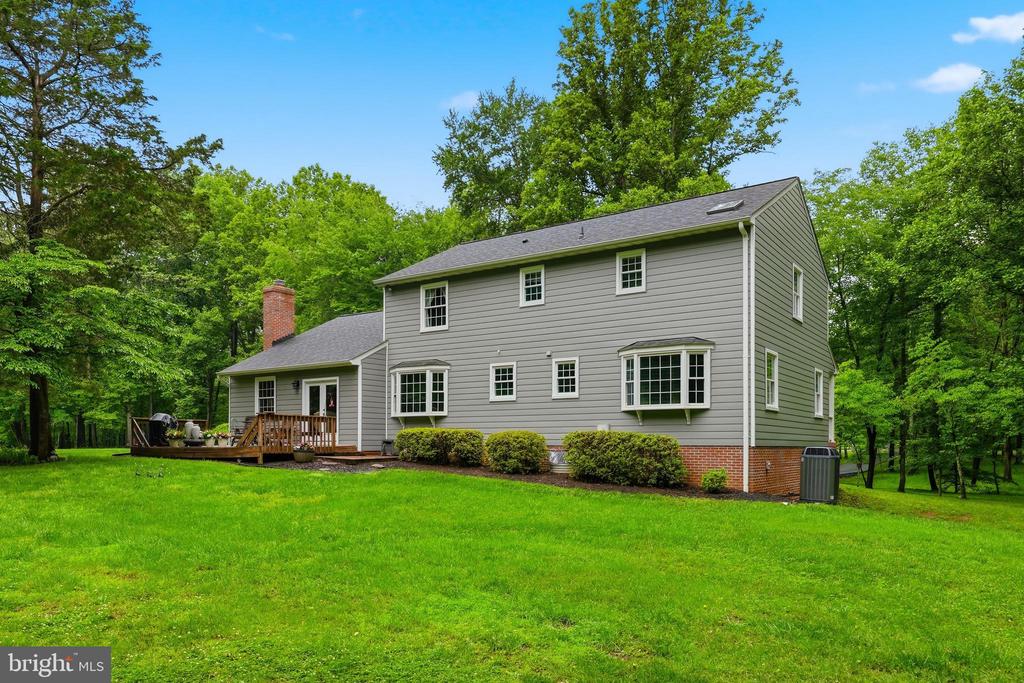 Warrenton, Virginia, 20187, United States, 4 Bedrooms Bedrooms, ,3 BathroomsBathrooms,Residential,For Sale,2048505