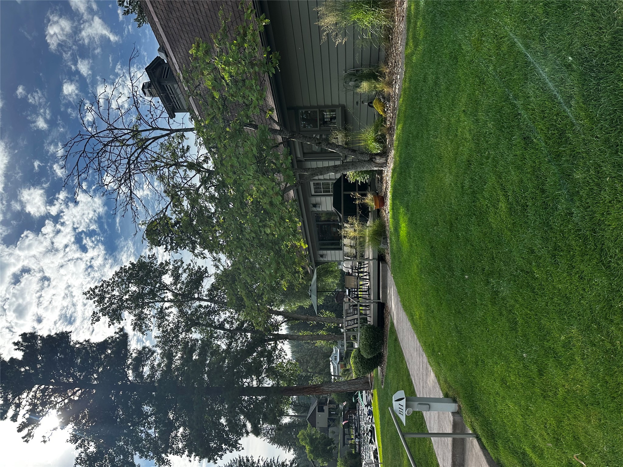   - 物件實景