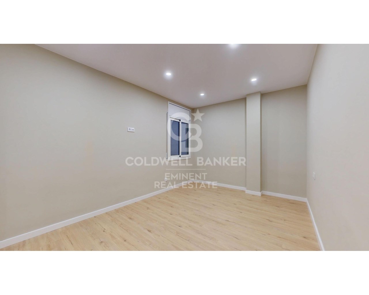 Barcelona, Catalonia, ES, 4 Bedrooms Bedrooms, ,2 BathroomsBathrooms,Residential,For Sale,1826815