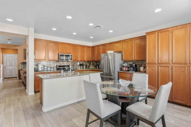 Beaumont, California, 92223, United States, 4 Bedrooms Bedrooms, ,3 BathroomsBathrooms,Residential,For Sale,1923430