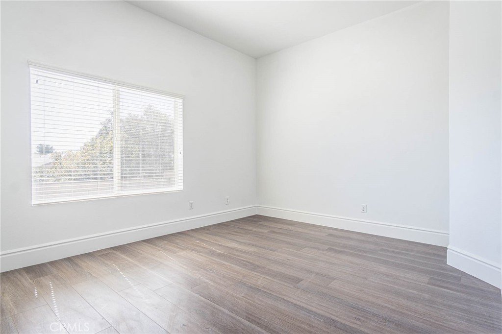 Apple Valley, California, 92307, United States, 5 Bedrooms Bedrooms, ,5 BathroomsBathrooms,Residential,For Sale,2025111