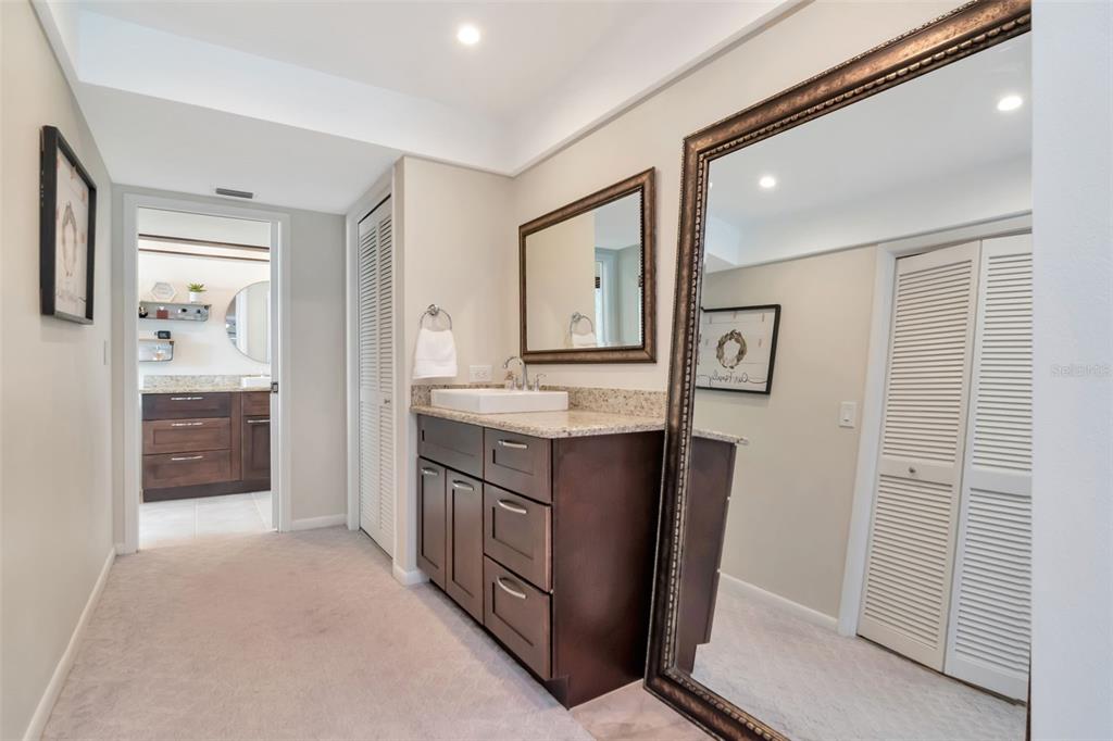 Clearwater, Florida, 33761, United States, 5 Bedrooms Bedrooms, ,3 BathroomsBathrooms,Residential,For Sale,1991990