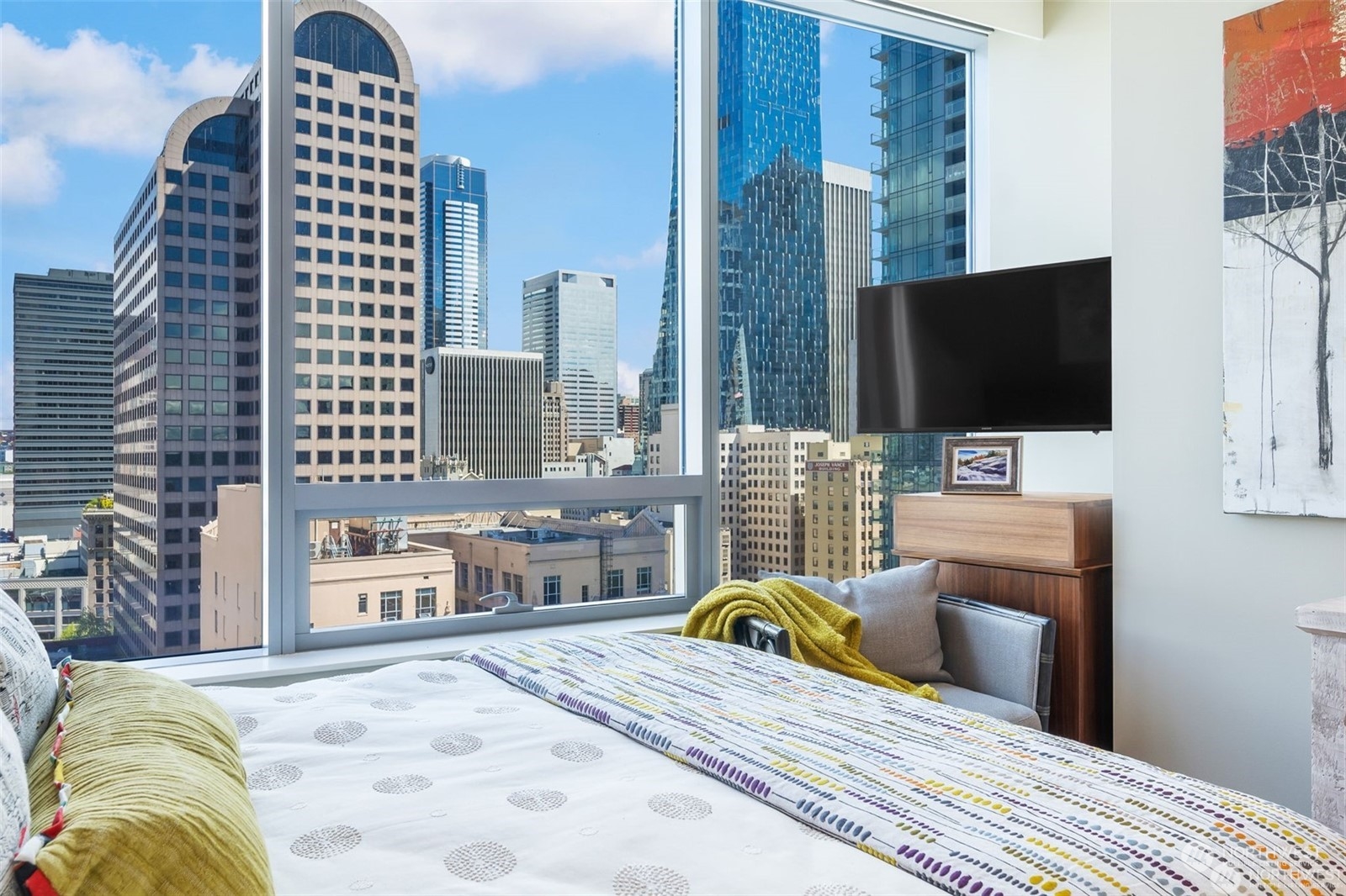Seattle, Washington, 98101, United States, 2 Bedrooms Bedrooms, ,2 BathroomsBathrooms,Residential,For Sale,1699073