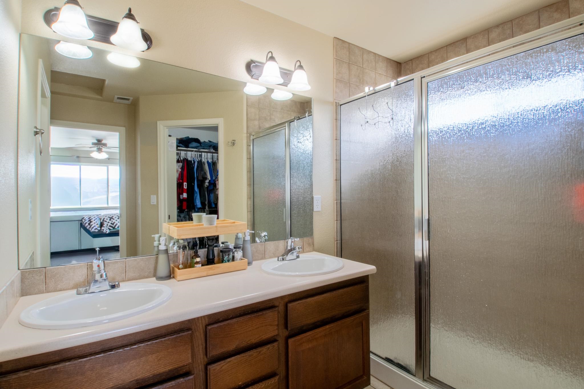 Whitewater, Colorado, 81527, United States, 4 Bedrooms Bedrooms, ,3 BathroomsBathrooms,Residential,For Sale,1987971