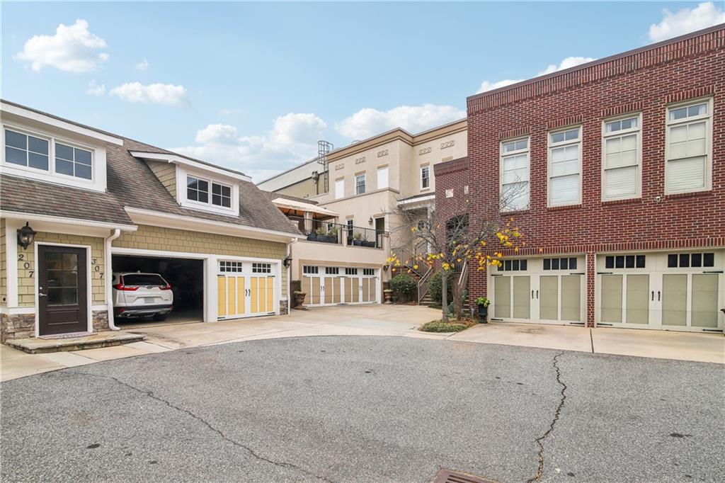 Suwanee, Georgia, 30024, United States, 3 Bedrooms Bedrooms, ,3 BathroomsBathrooms,Residential,For Sale,1879501