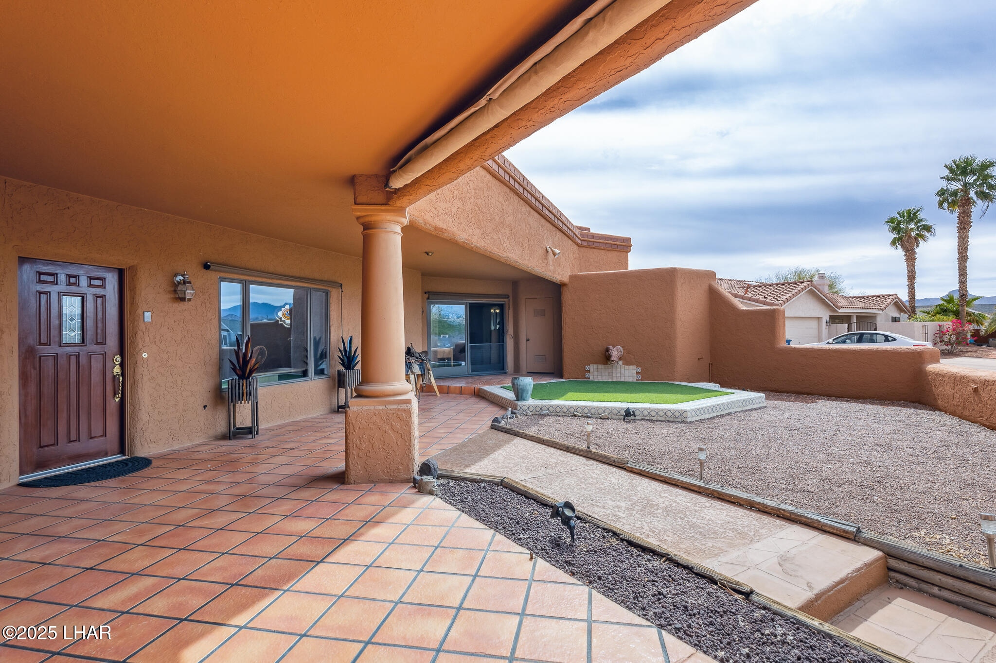Lake Havasu City, Arizona, 86406, United States, 2 Bedrooms Bedrooms, ,2 BathroomsBathrooms,Residential,For Sale,1932583