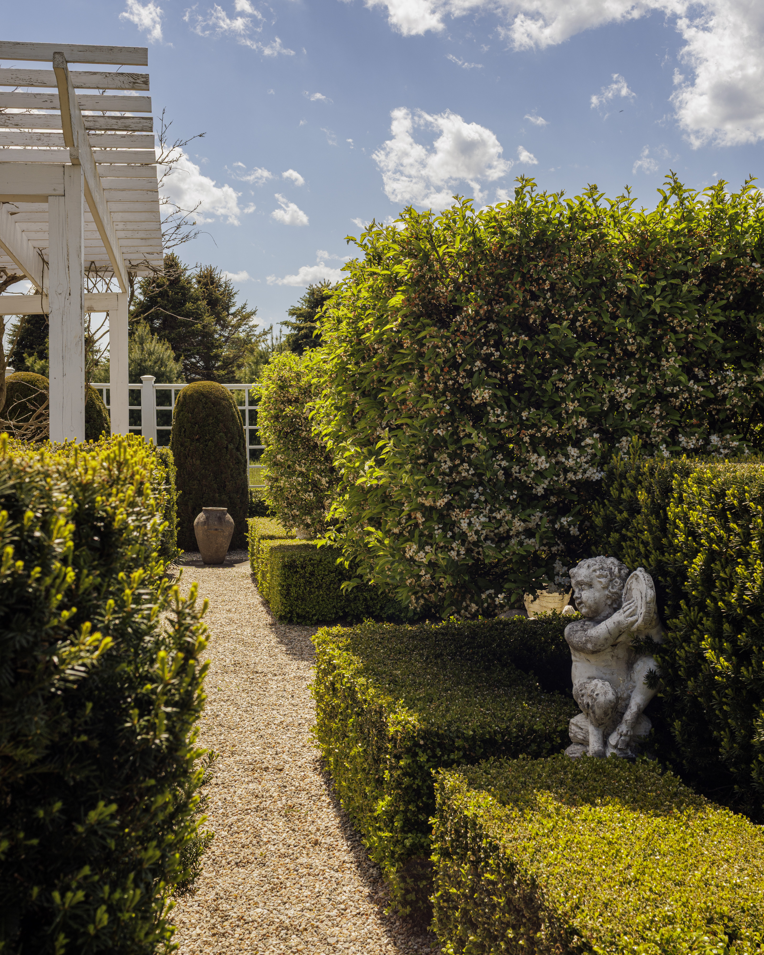  Exquisite Contemporary Neoclassical Villa on Seven Acres with Sweeping Rural Vie - 物件實景