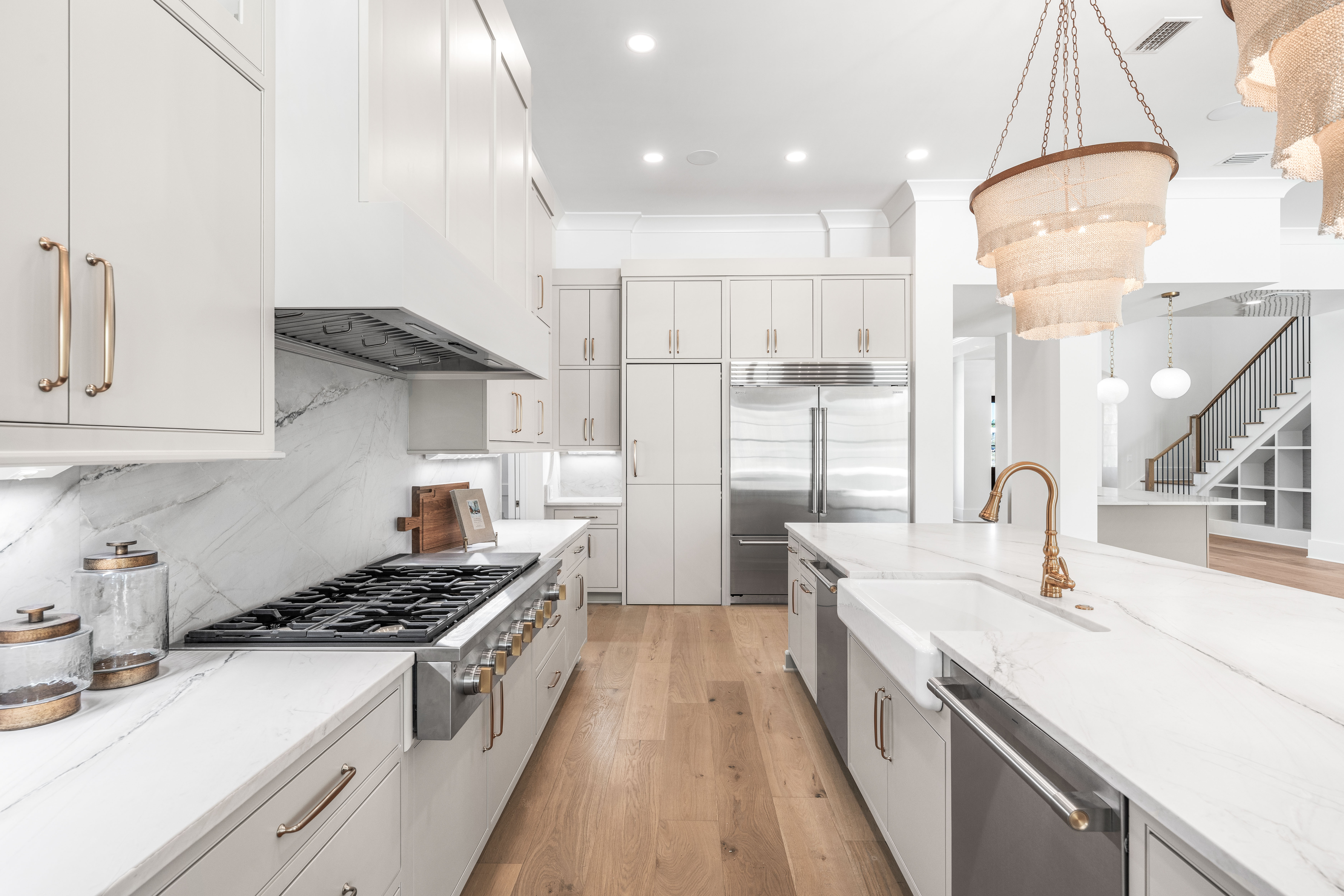  Magnificent Half-Acre Estate With Outdoor Oasis and Casita - 物件實景